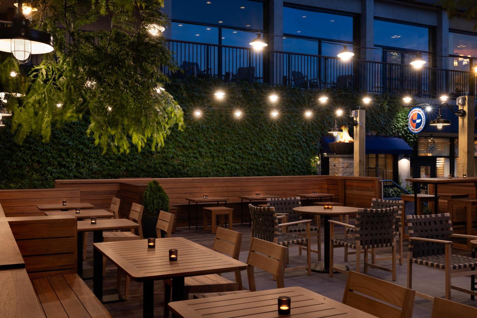 Hotel Champlain Burlington, Curio Collection By Hilton 외부 사진