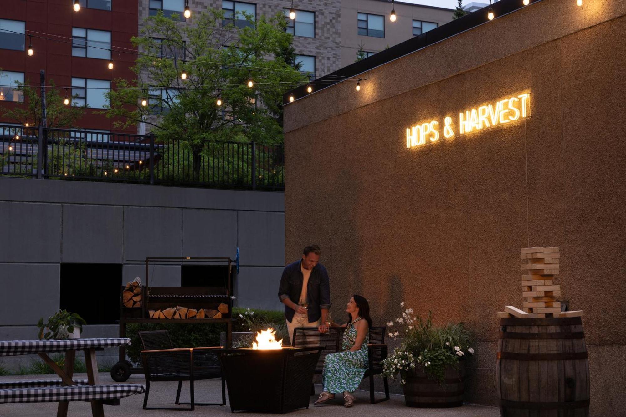 Hotel Champlain Burlington, Curio Collection By Hilton 외부 사진