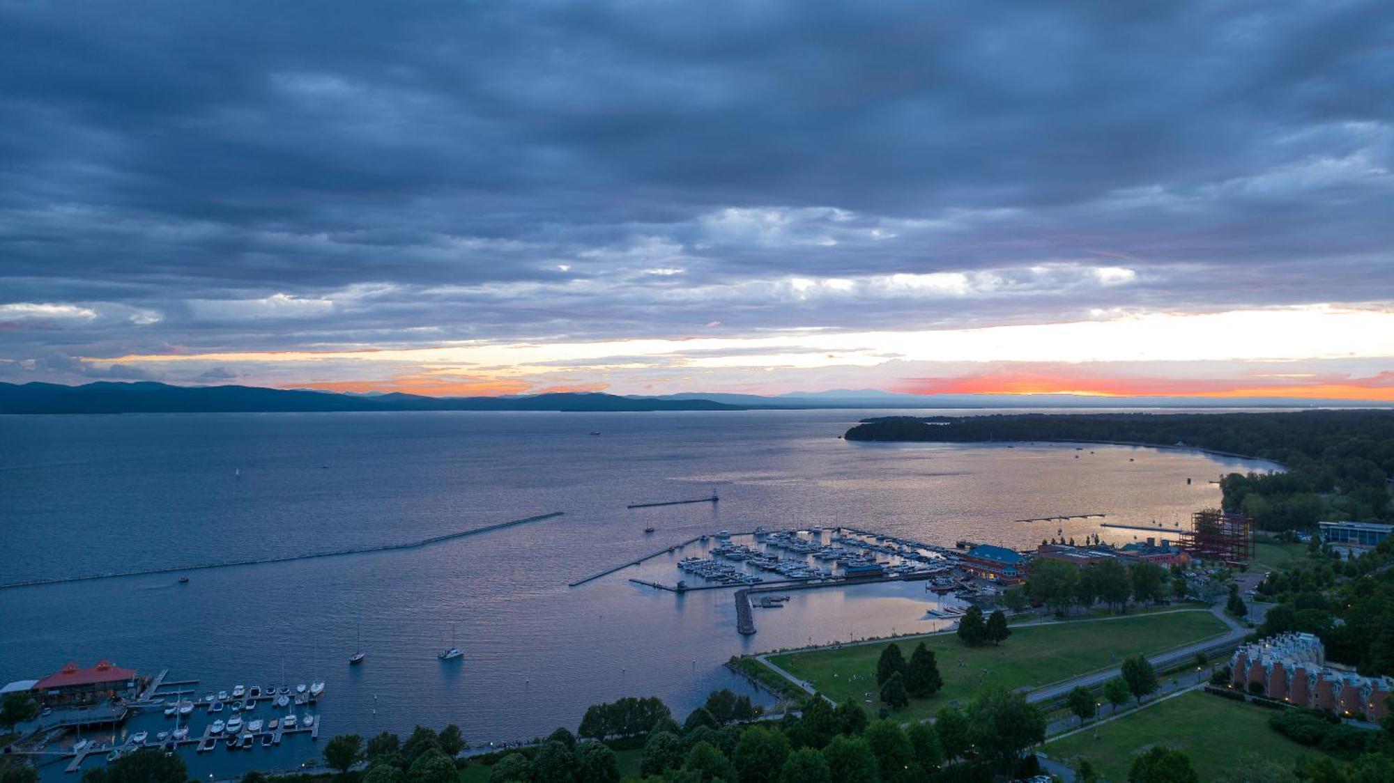 Hotel Champlain Burlington, Curio Collection By Hilton 외부 사진
